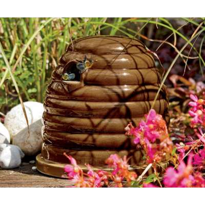 Ceramic bumble bee nest house hive